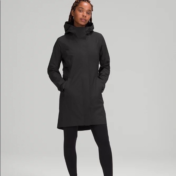 lululemon athletica Jackets & Blazers - Lululemon Long Rain Rebel Raincoat